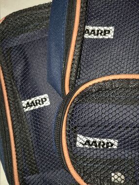 POUCHES: TRAVEL STORAGE ORGANIZATION AARP